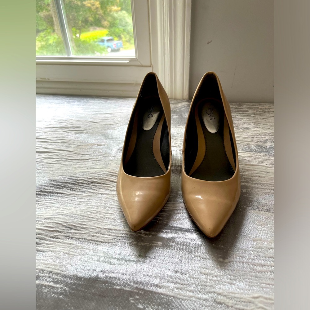 Brown Pointed Toe Heels
